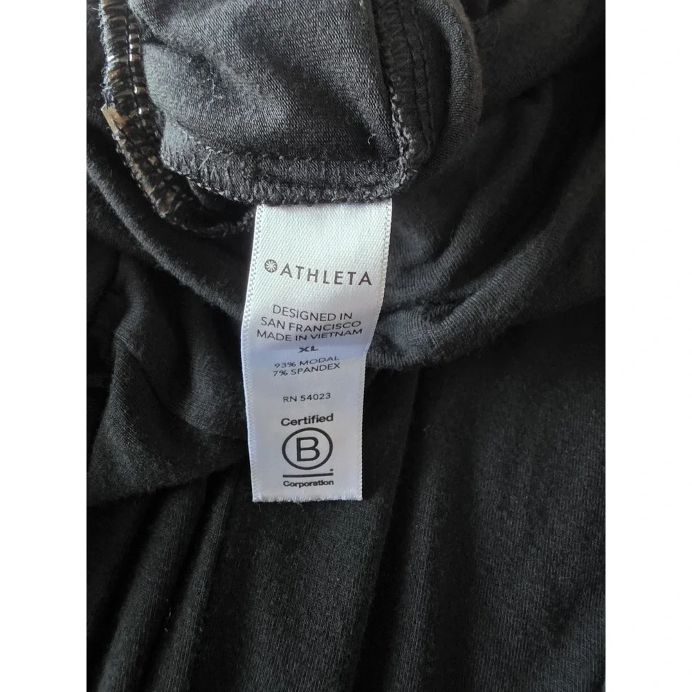 Athleta Black Pants XL Straight Leg Athleisure Trousers Slacks Casual - Picture 3 of 4
